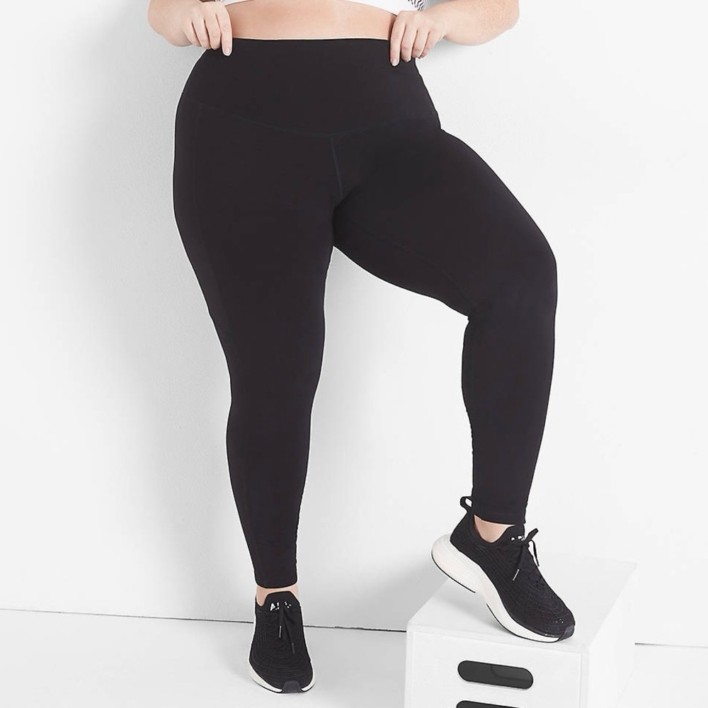 NWT Livi Active Smoothing Control Leggings Sz 26/28 Black Stretch